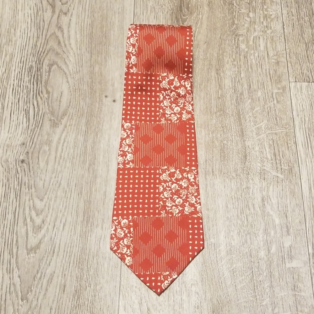 American eagle 100% silk neck tie red white blue